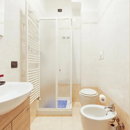 Guesthost - Comfy Only 900m From Affori Fn Station!