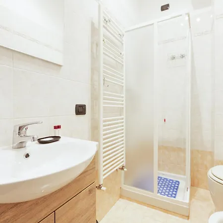 Guesthost - Comfy Only 900m From Affori Fn Station! Mailand