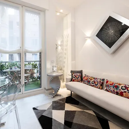 Falcone, 5 - Downtown * Milánó