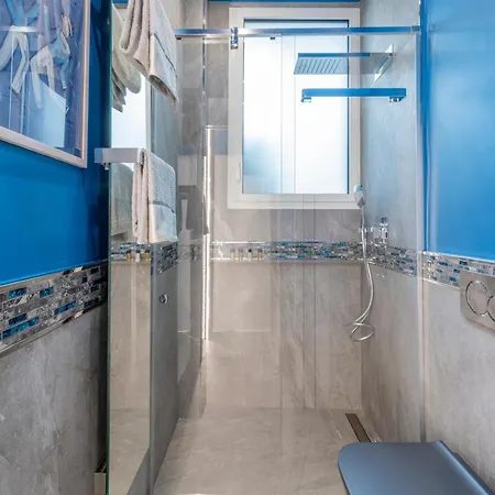 Falcone, 5 - Downtown * Milano