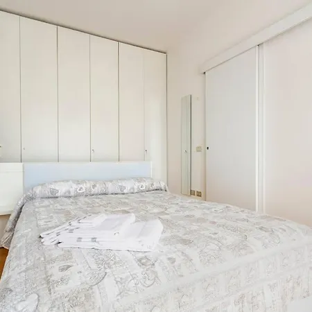 Luminoso Bilocale In Centro Apartment *