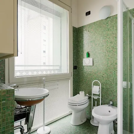 Bright & Comfy With Parking Appartement Milan