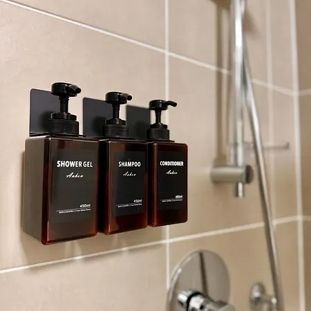 Bed and breakfast Casa Bianca - Metro E Stazione Sotto Casa Milán