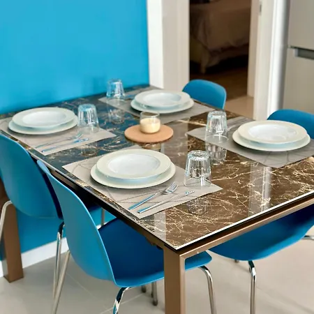 Casa Bianca - Metro E Stazione Sotto Casa * Milán