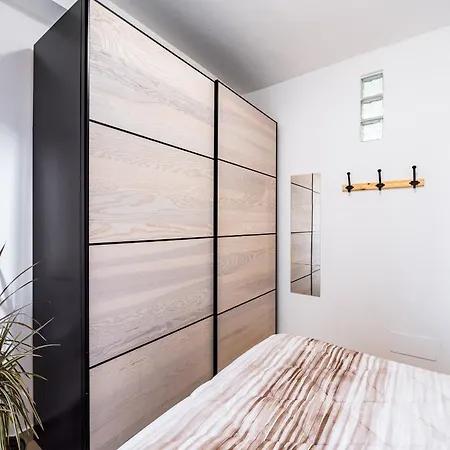 The Base - Comfort A