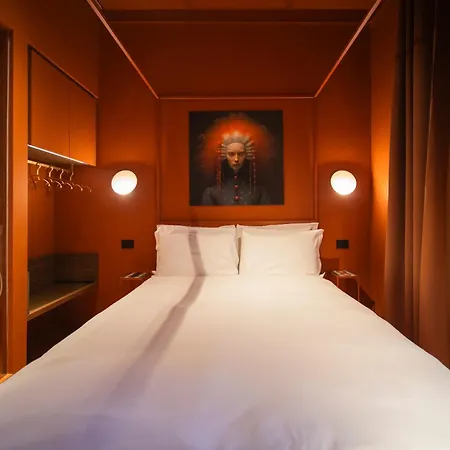 Fontana 16 Pensjonat 4*