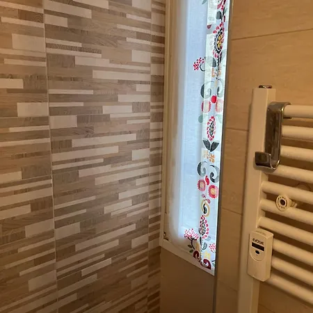فندق مبيت وإفطار Via Fontana ميلان