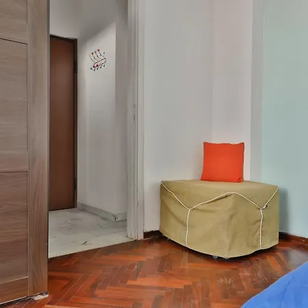 Happydays Sant'ambrogio/tortona Apartment *