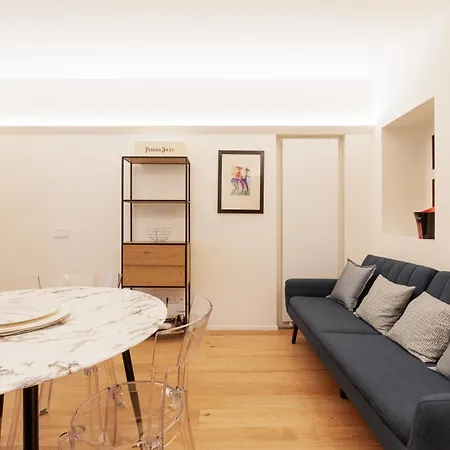 Chic & Modern Flat Just 450 Mt From Centrale Fs Apartment