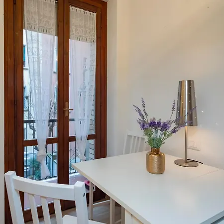 Ihost - Lucania 3 * Mailand