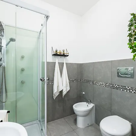 The Base - Comfort A * Milano