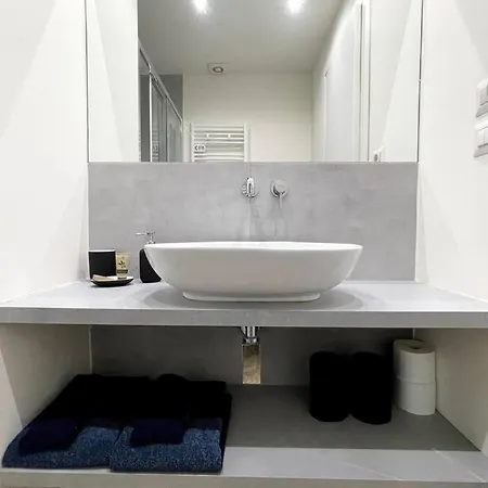 Апартаменты Charlotte House Center *