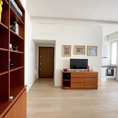 Charlotte House Center Апартаменты