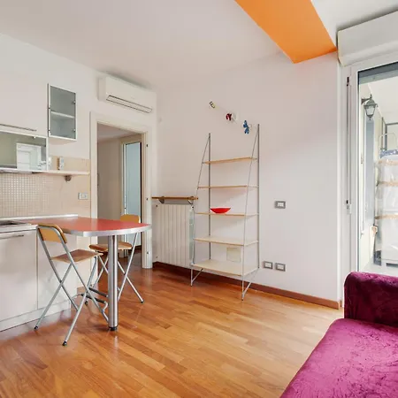 דירה Zara Cozy With Balcony - 250m From M5 Istria *