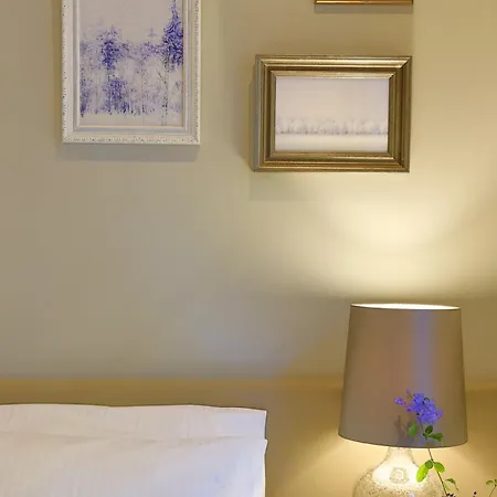 Apartment Meyland Centro Milan