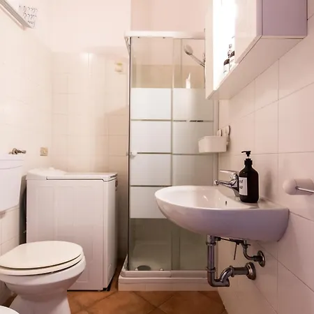 Artstay Porta Romana Parking 3th Floor No Lift *