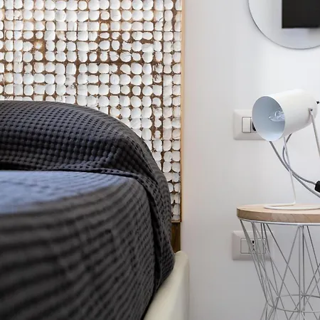 Navigli - Vigevano 45 & Casale 3a Apartament *