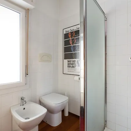 Guesthost - Mm Segesta Clinico San Siro Apartament *