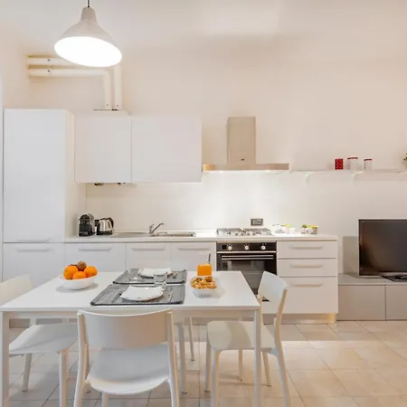 Vigevano, 15 - Navigli - L'altra Darsena