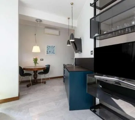 Repubblica Casati 32 Daire