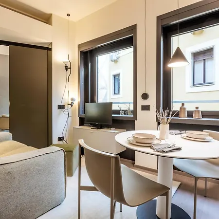 Apartamento Exclusive Retreat Few Steps From Duomo - Apt 8