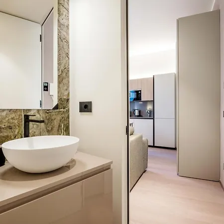 Exclusive Retreat Few Steps From Duomo - 8 밀라노