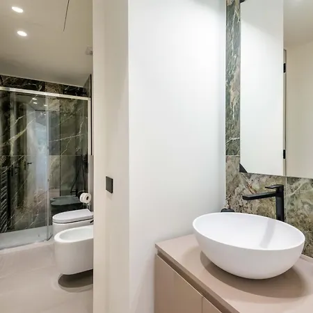 Exclusive Retreat Few Steps From Duomo - Apt 8 * Milão