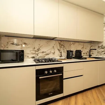 Appartamento Esclusivo Con 2 Da Letto *