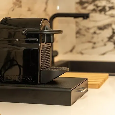 Daire Esclusivo Con 2 Da Letto Milano