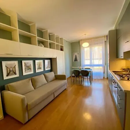 Maison Bleue- Romantic Flat,apt Near M1 -duomo 2 Fermate -centro * Milano