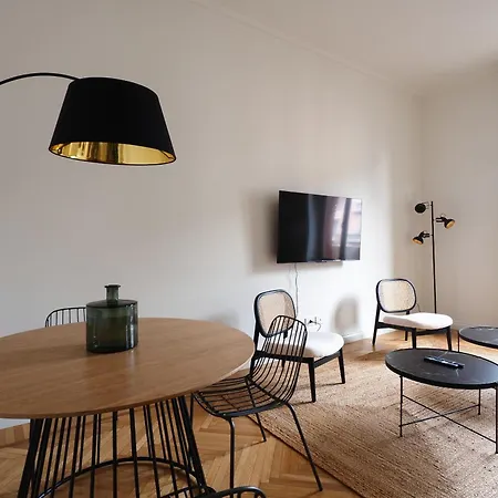 Adelaide Elegant Lejlighed Milano