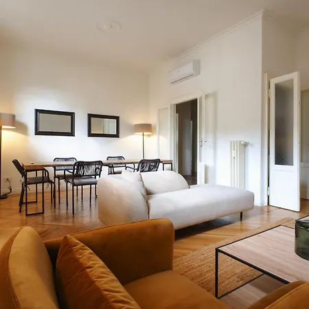 Adelaide Elegant 아파트