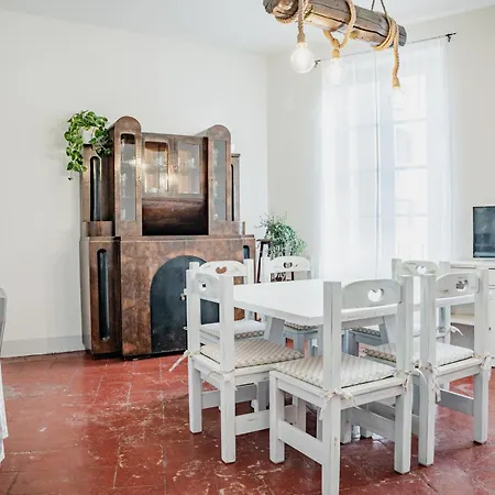 La Corte Di Emily Ap. 1 *