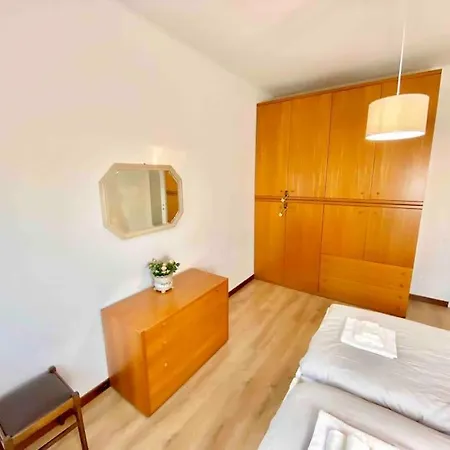 15 Minuti Dal Duomo + 8 Posti Letto * Milan