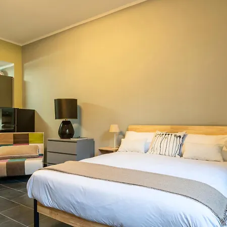 Flexyrent - Steps From Train Station *