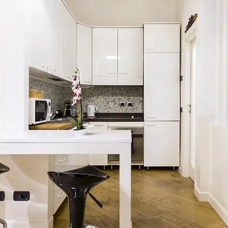 Romana Flexyrent Apartment