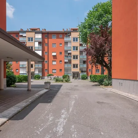 Apartament Ampio E Luminoso Appartamento, Posto Auto Gratuito - Quarenghi Mediolan