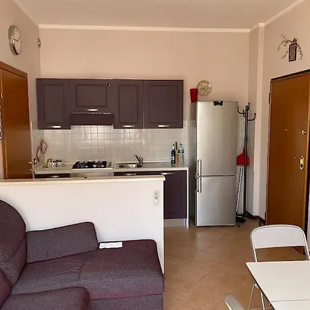 Bilocale Moderno E Luminoso Con Parcheggio Privato Daire Milano