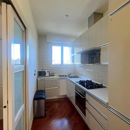 Accomodo - Mip44 Porta Vittoria Lejlighed *