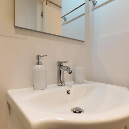 Primopiano - Astolfo 14 Apartman *