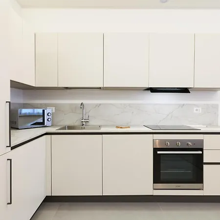 Apartment Primopiano - Astolfo 14
