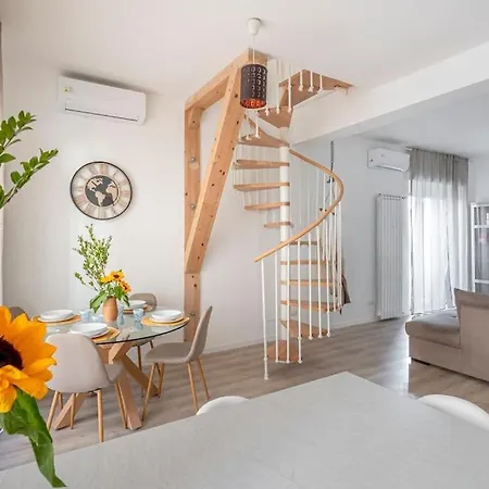 Cozy Appartament 1 Min From New Mm4 Argonne Apartamento