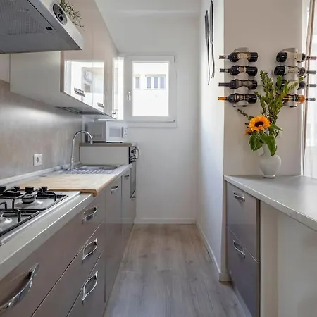 Cozy 1 Min From New Mm4 Argonne Lägenhet Milano