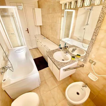 Daire In Centro10 Minuti Dal Duomo Milano