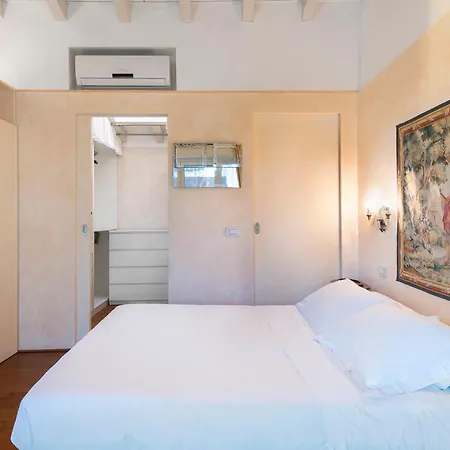 Fifty Eight Sforza Apartmán *