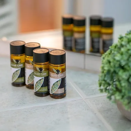 Flat In Center With Terrace, Near Garibaldi Fs *