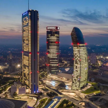 City Life - Fiera Strategic Flat - A/c & Wi-fi