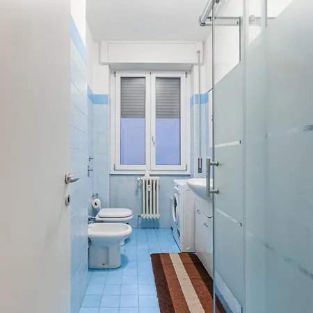 Affori Centro Metro Con Camera E Cucina * Милан