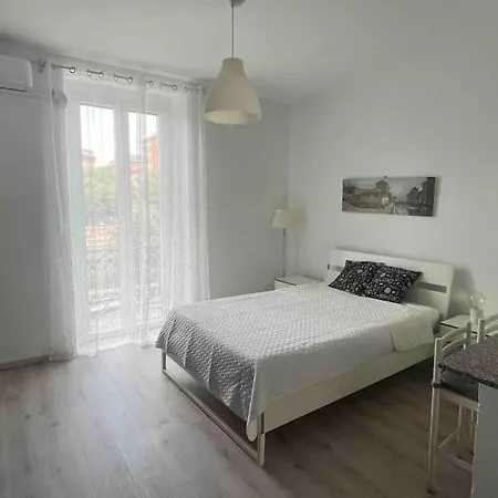 Grazioso Monolocale Vista Darsena *