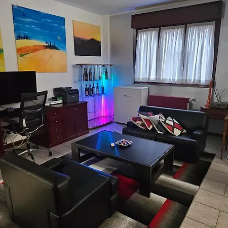 Ideal For Families,pets,business Appartement Milaan